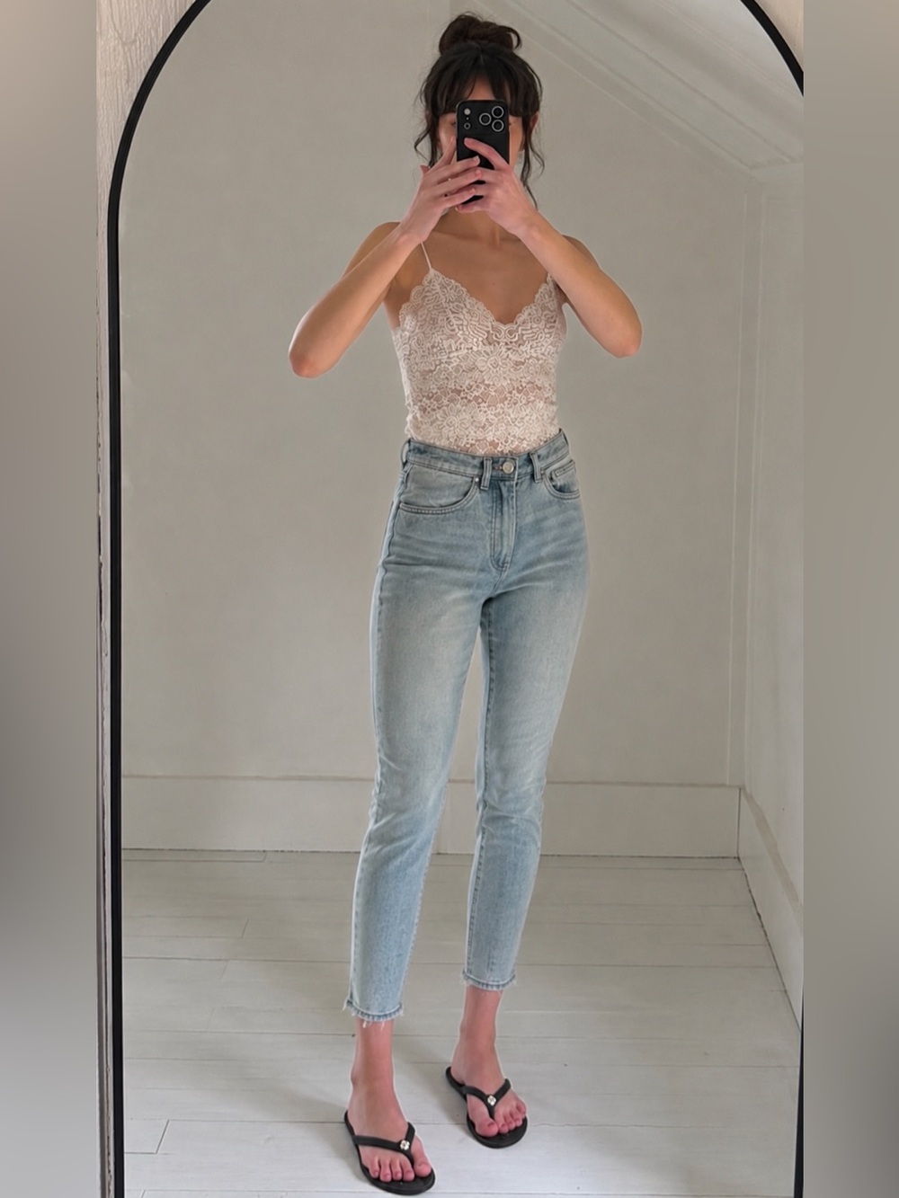 Noisy May Lexy High Rise Cropped Skinny Jeans | Light Wash | Size 24/30
